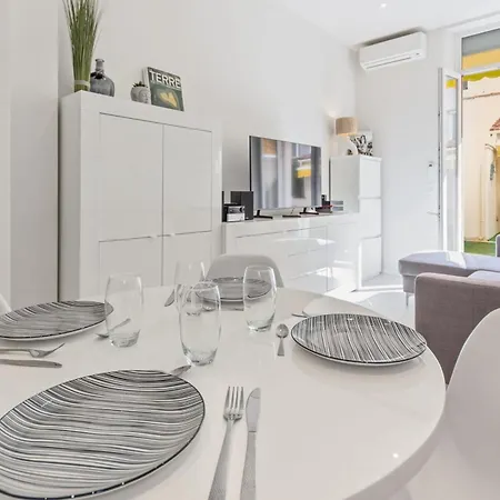 Le Paradis Hoche - Centre - Terrace - Quiet - Ac *