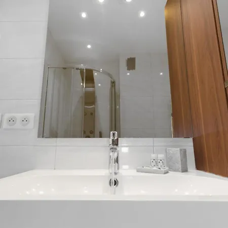 Le Paradis Hoche - Centre - Terrace - Quiet - Ac * Cannes