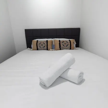 Le Paradis Hoche - Centre - Terrace - Quiet - Ac Apartment *