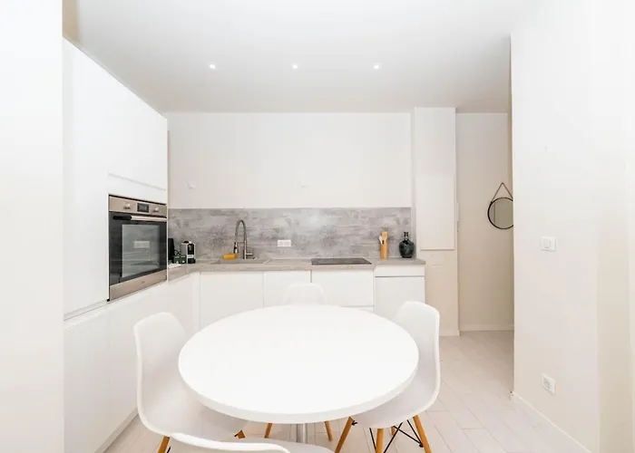 Le Paradis Hoche - Centre - Terrace - Quiet - Ac Apartment Cannes